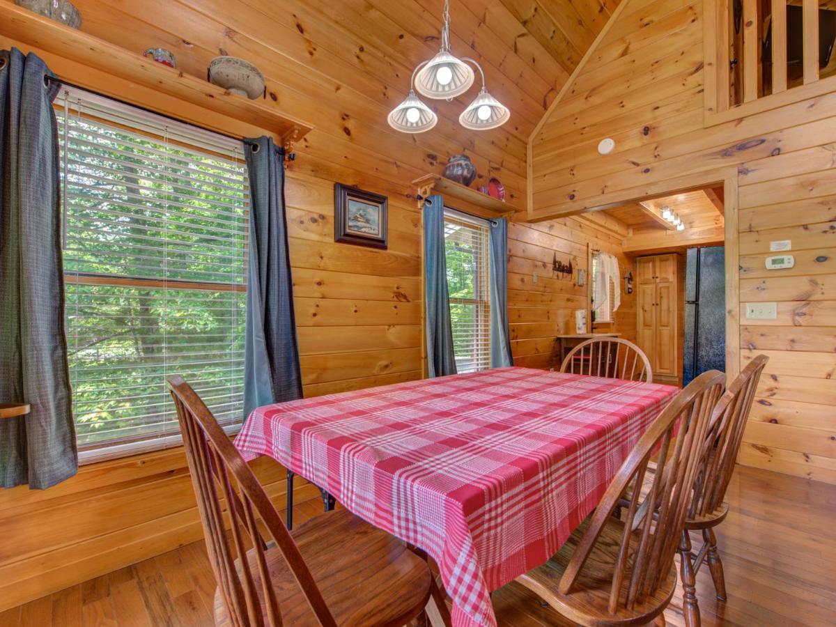 Macys Hideaway Villa Sevierville Eksteriør bilde